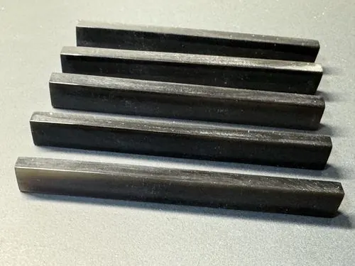 Cuerno de buey negro para selleta